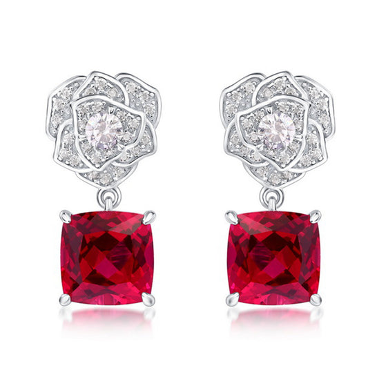 Laurance Rose Éternelle oorbellen, 925 zilver met lab-grown robijn